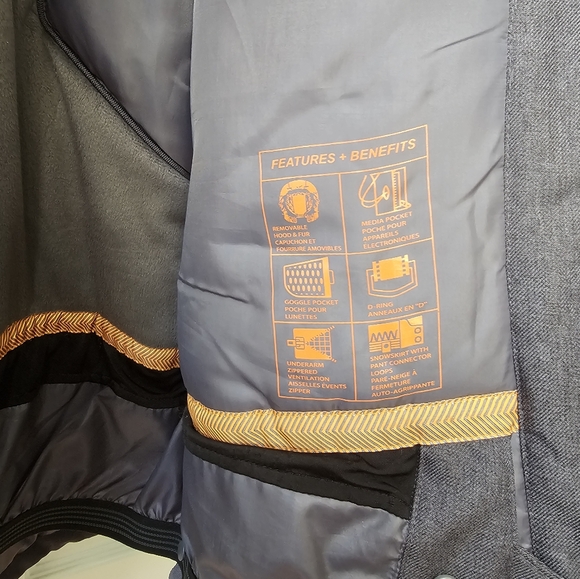 New, never worn Firefly winter jacket - Picture 8 of 10